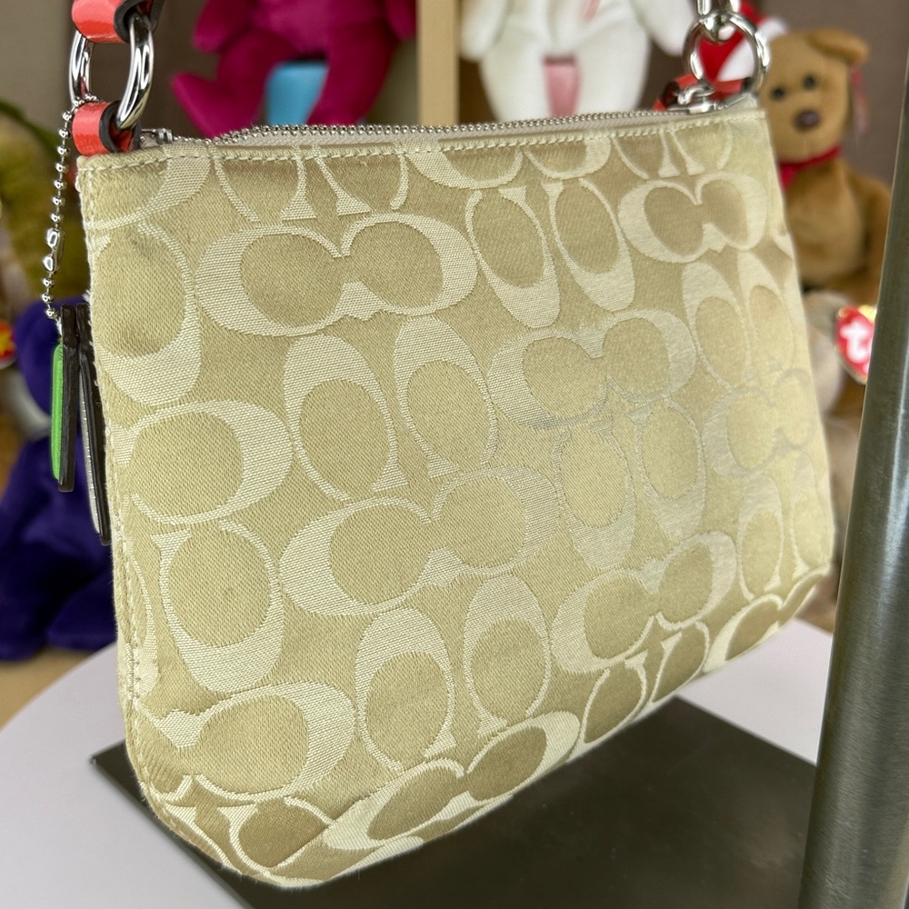 💥COACH - RARE Poppy Khaki Signature Coral Flower Sequin Crossbody Bag - 45U099 - Picture 7 of 13